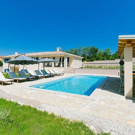 Holiday Triton Дом отдыха Mali Turini